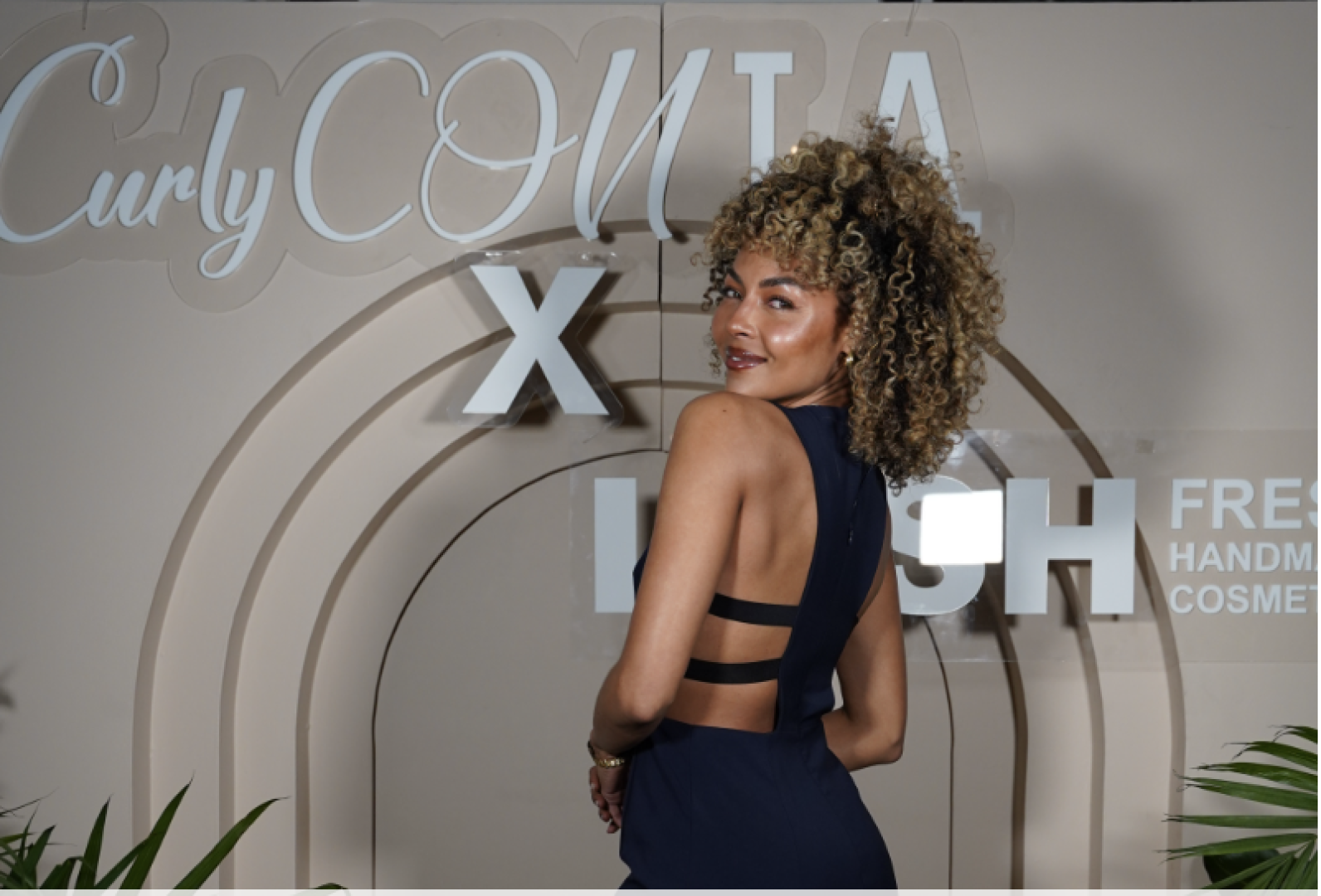 Ashley Everett Unveils Her Hidden Hair Gems At CurlyCon LA 2025